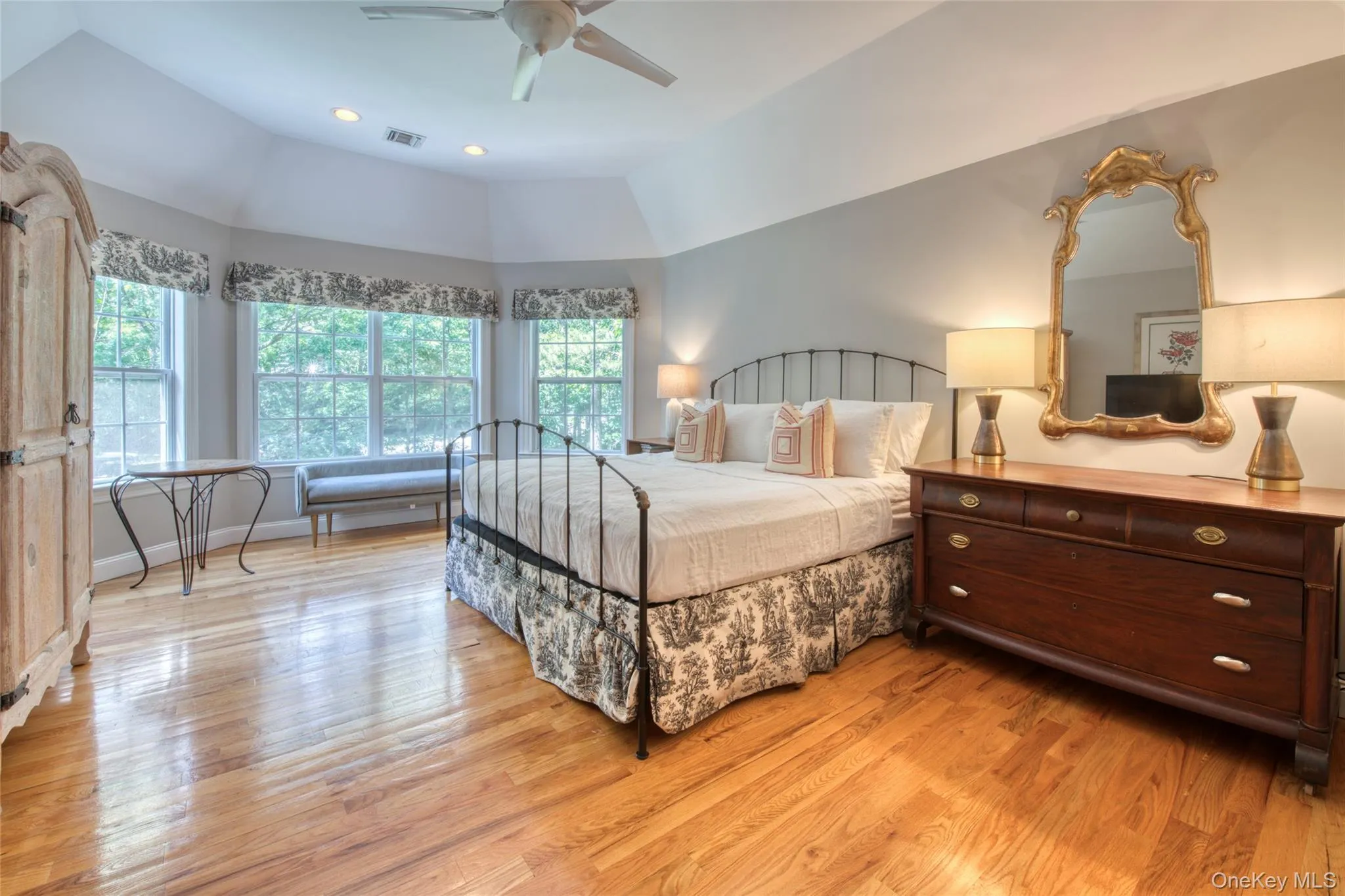 143 Malloy Drive, Southampton, NY, 4 Bedrooms Bedrooms, 13 Rooms Rooms,3 BathroomsBathrooms,Residential,For Rent,Malloy,0,1031875 143 Malloy Drive, Southampton, NY, 4 Bedrooms Bedrooms, 13 Rooms Rooms,3 BathroomsBathrooms,Residential,For Rent,Malloy,0,1031875