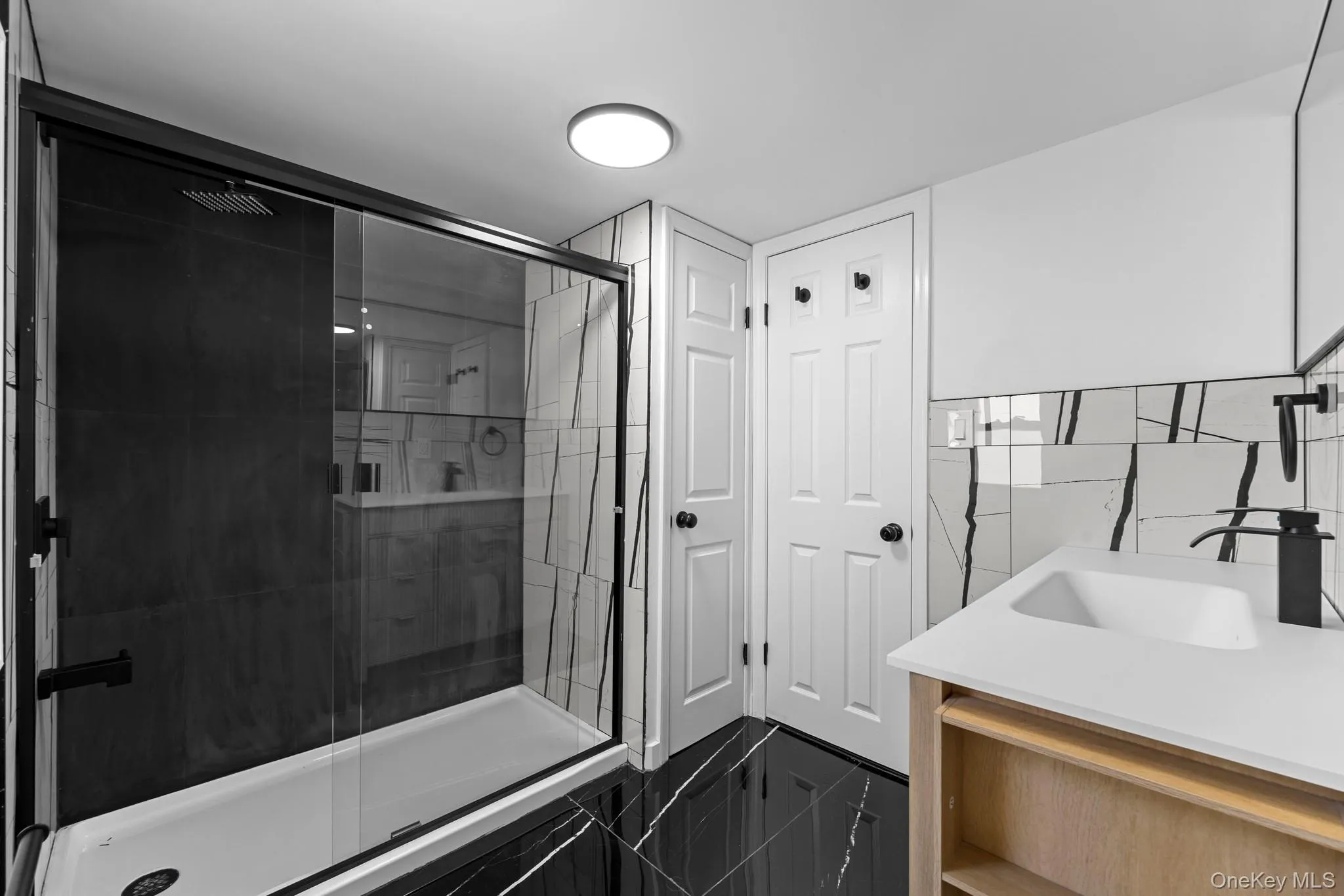 1977 Jackson Avenue, Hempstead, NY, 5 Bedrooms Bedrooms, 14 Rooms Rooms,3 BathroomsBathrooms,Residential,For Rent,Jackson,0,1031877 1977 Jackson Avenue, Hempstead, NY, 5 Bedrooms Bedrooms, 14 Rooms Rooms,3 BathroomsBathrooms,Residential,For Rent,Jackson,0,1031877