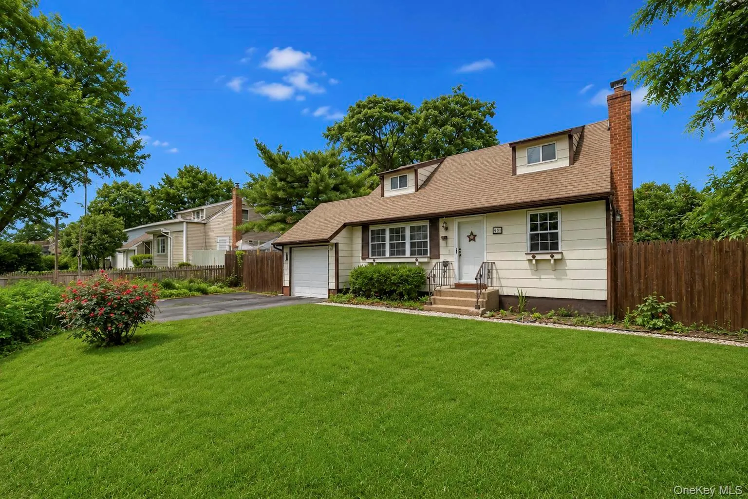 491 Smith Street, Islip, NY, 4 Bedrooms Bedrooms, 7 Rooms Rooms,1 BathroomBathrooms,Residential,For Rent,Smith,0,1031878 491 Smith Street, Islip, NY, 4 Bedrooms Bedrooms, 7 Rooms Rooms,1 BathroomBathrooms,Residential,For Rent,Smith,0,1031878