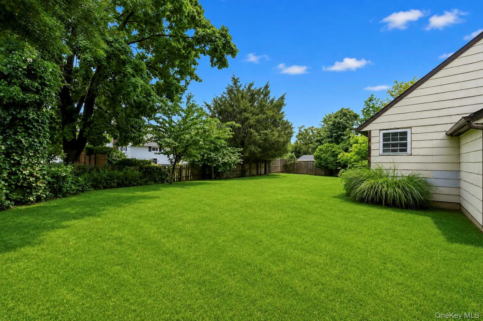 491 Smith Street, Islip, NY, 4 Bedrooms Bedrooms, 7 Rooms Rooms,1 BathroomBathrooms,Residential,For Rent,Smith,0,1031878 491 Smith Street, Islip, NY, 4 Bedrooms Bedrooms, 7 Rooms Rooms,1 BathroomBathrooms,Residential,For Rent,Smith,0,1031878
