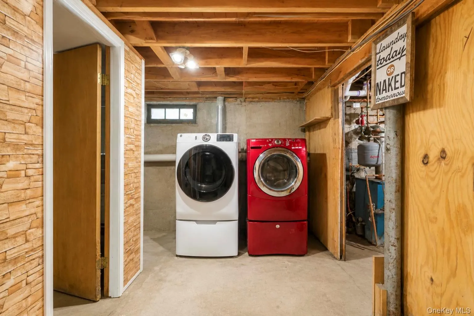 491 Smith Street, Islip, NY, 4 Bedrooms Bedrooms, 7 Rooms Rooms,1 BathroomBathrooms,Residential,For Rent,Smith,0,1031878 491 Smith Street, Islip, NY, 4 Bedrooms Bedrooms, 7 Rooms Rooms,1 BathroomBathrooms,Residential,For Rent,Smith,0,1031878