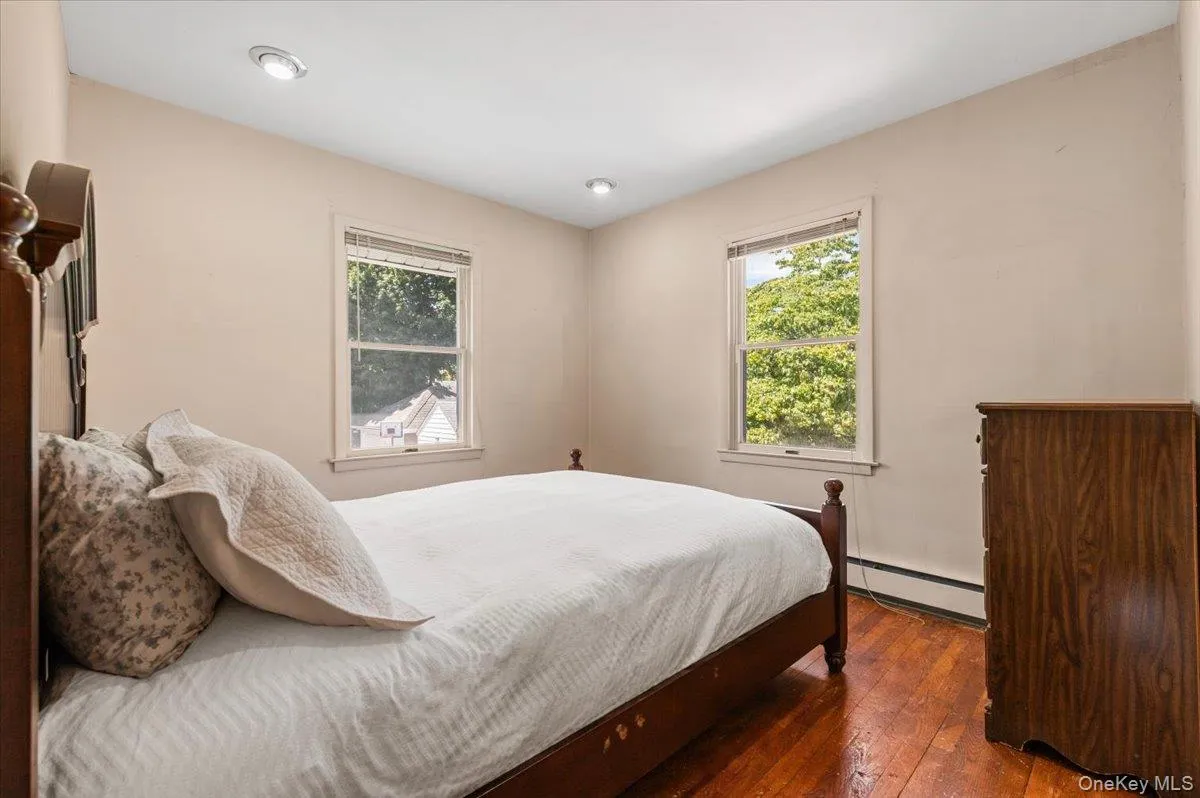 Bedroom Bedroom