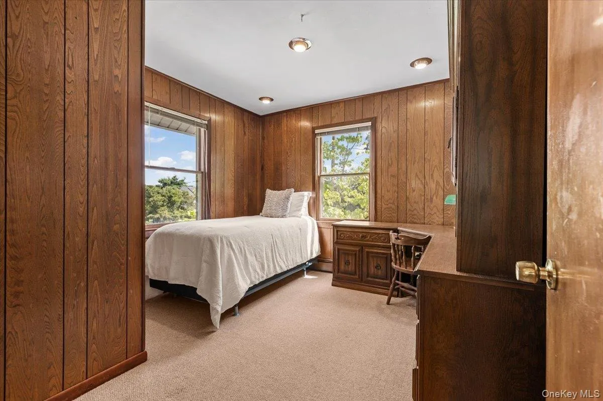 Bedroom Bedroom