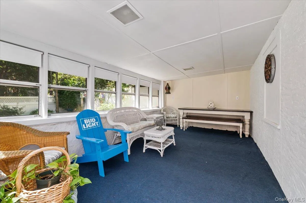 17 Cypress Avenue, North Hempstead, NY, 4 Bedrooms Bedrooms, 9 Rooms Rooms,2 BathroomsBathrooms,Residential,For Rent,Cypress,0,1031880 17 Cypress Avenue, North Hempstead, NY, 4 Bedrooms Bedrooms, 9 Rooms Rooms,2 BathroomsBathrooms,Residential,For Rent,Cypress,0,1031880