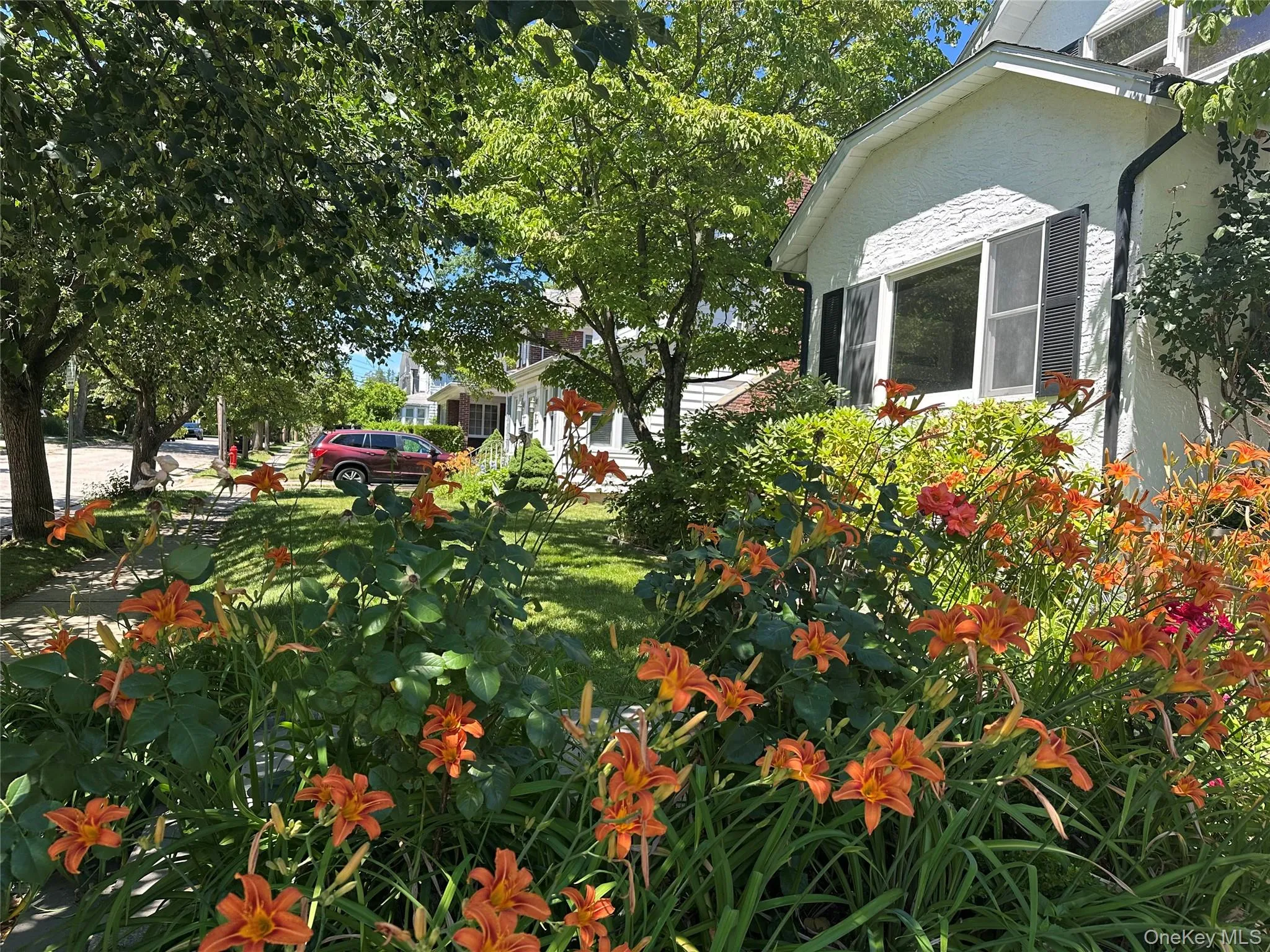17 Cypress Avenue, North Hempstead, NY, 4 Bedrooms Bedrooms, 9 Rooms Rooms,2 BathroomsBathrooms,Residential,For Rent,Cypress,0,1031880 17 Cypress Avenue, North Hempstead, NY, 4 Bedrooms Bedrooms, 9 Rooms Rooms,2 BathroomsBathrooms,Residential,For Rent,Cypress,0,1031880