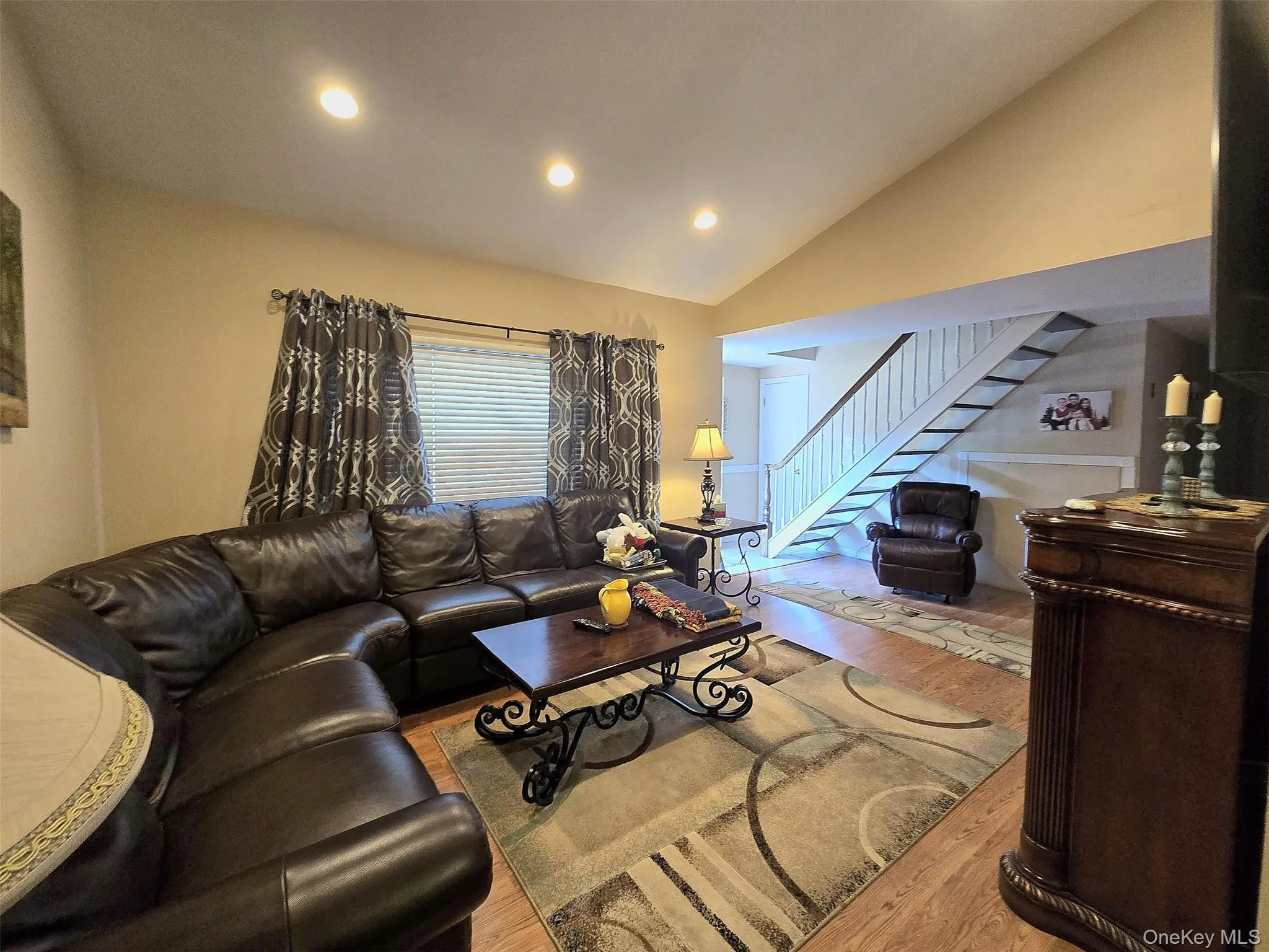 60 Meyer Lane, Brookhaven, NY, 4 Bedrooms Bedrooms, 4 Rooms Rooms,2 BathroomsBathrooms,Residential,For Rent,Meyer,0,1031881 60 Meyer Lane, Brookhaven, NY, 4 Bedrooms Bedrooms, 4 Rooms Rooms,2 BathroomsBathrooms,Residential,For Rent,Meyer,0,1031881