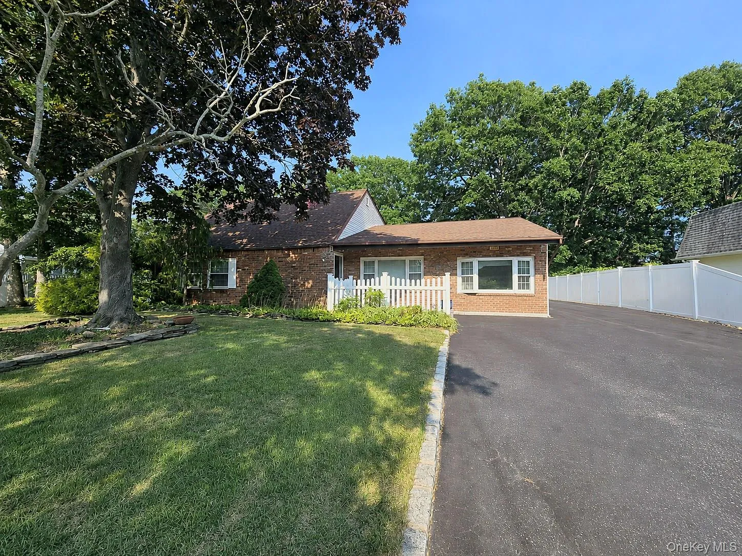 60 Meyer Lane, Brookhaven, NY, 4 Bedrooms Bedrooms, 4 Rooms Rooms,2 BathroomsBathrooms,Residential,For Rent,Meyer,0,1031881 60 Meyer Lane, Brookhaven, NY, 4 Bedrooms Bedrooms, 4 Rooms Rooms,2 BathroomsBathrooms,Residential,For Rent,Meyer,0,1031881