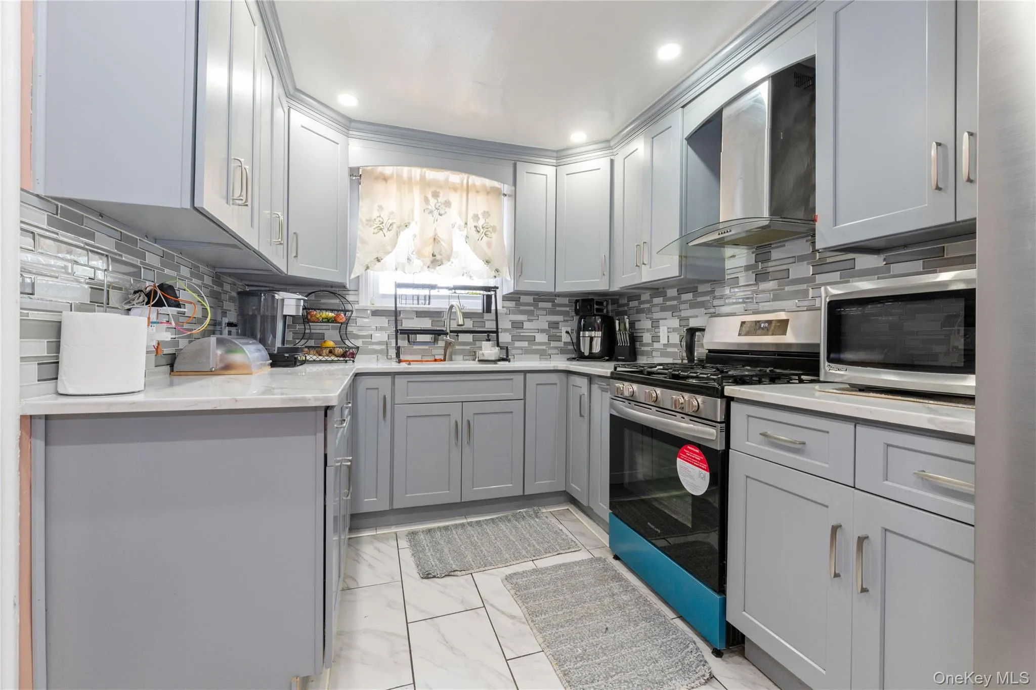 8804 209th Street, New York, NY, 3 Bedrooms Bedrooms, 6 Rooms Rooms,3 BathroomsBathrooms,Residential,For Rent,209th,0,1031883 8804 209th Street, New York, NY, 3 Bedrooms Bedrooms, 6 Rooms Rooms,3 BathroomsBathrooms,Residential,For Rent,209th,0,1031883