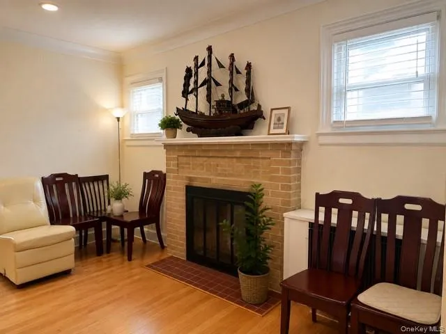 25511 Iowa Road, North Hempstead, NY, 3 Bedrooms Bedrooms, 10 Rooms Rooms,1 BathroomBathrooms,Residential,For Rent,Iowa,0,1031886 25511 Iowa Road, North Hempstead, NY, 3 Bedrooms Bedrooms, 10 Rooms Rooms,1 BathroomBathrooms,Residential,For Rent,Iowa,0,1031886