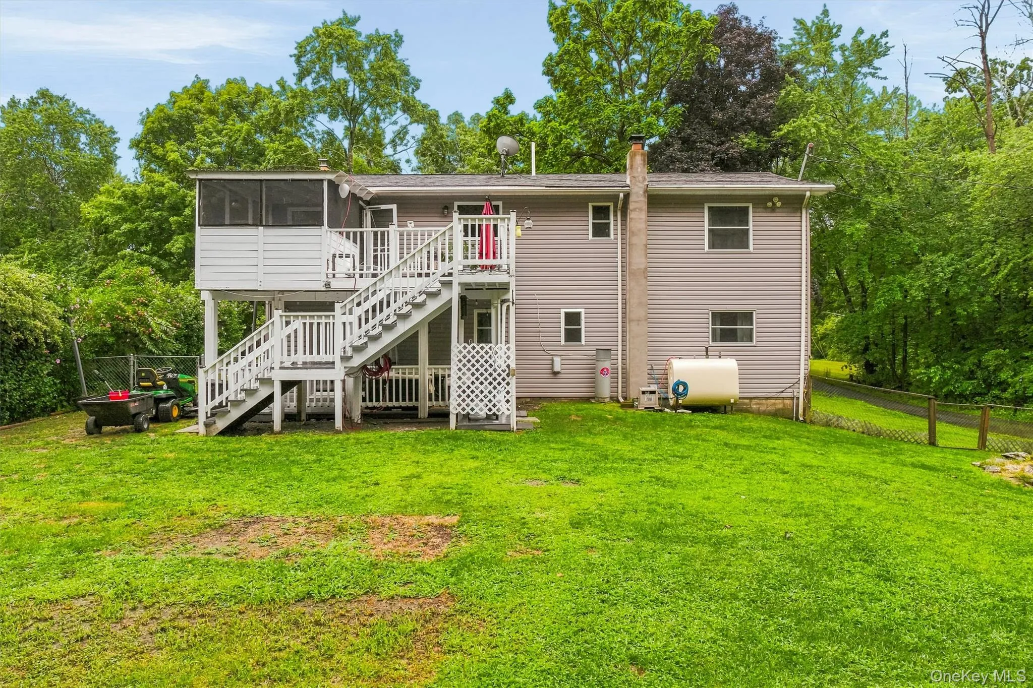 2 Netherwood Drive, Pleasant Valley, NY, 3 Bedrooms Bedrooms, 11 Rooms Rooms,2 BathroomsBathrooms,Residential,For Rent,Netherwood,0,1031888 2 Netherwood Drive, Pleasant Valley, NY, 3 Bedrooms Bedrooms, 11 Rooms Rooms,2 BathroomsBathrooms,Residential,For Rent,Netherwood,0,1031888