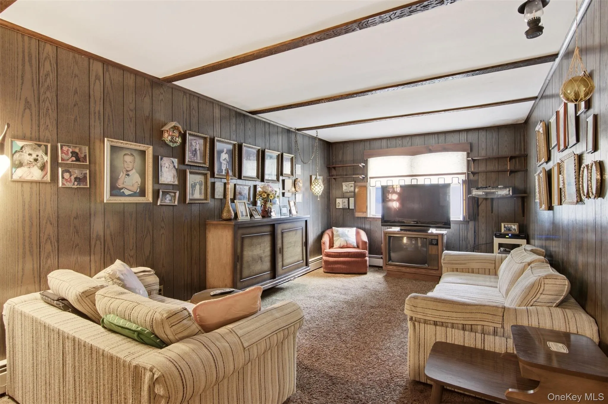 4 Smithtown Crescent, Smithtown, NY, 4 Bedrooms Bedrooms, 8 Rooms Rooms,1 BathroomBathrooms,Residential,For Rent,Smithtown,0,1031895 4 Smithtown Crescent, Smithtown, NY, 4 Bedrooms Bedrooms, 8 Rooms Rooms,1 BathroomBathrooms,Residential,For Rent,Smithtown,0,1031895