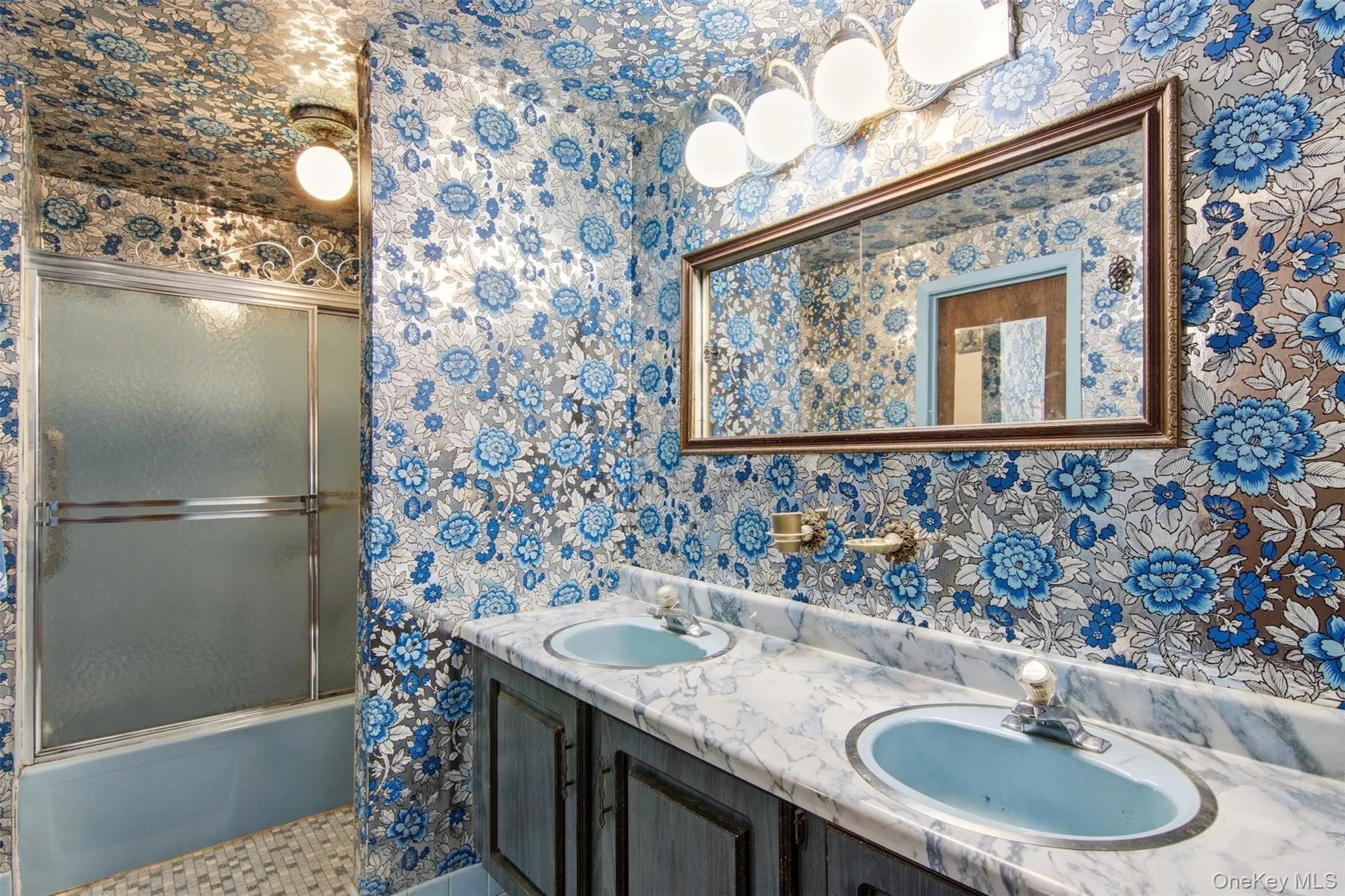4 Smithtown Crescent, Smithtown, NY, 4 Bedrooms Bedrooms, 8 Rooms Rooms,1 BathroomBathrooms,Residential,For Rent,Smithtown,0,1031895 4 Smithtown Crescent, Smithtown, NY, 4 Bedrooms Bedrooms, 8 Rooms Rooms,1 BathroomBathrooms,Residential,For Rent,Smithtown,0,1031895