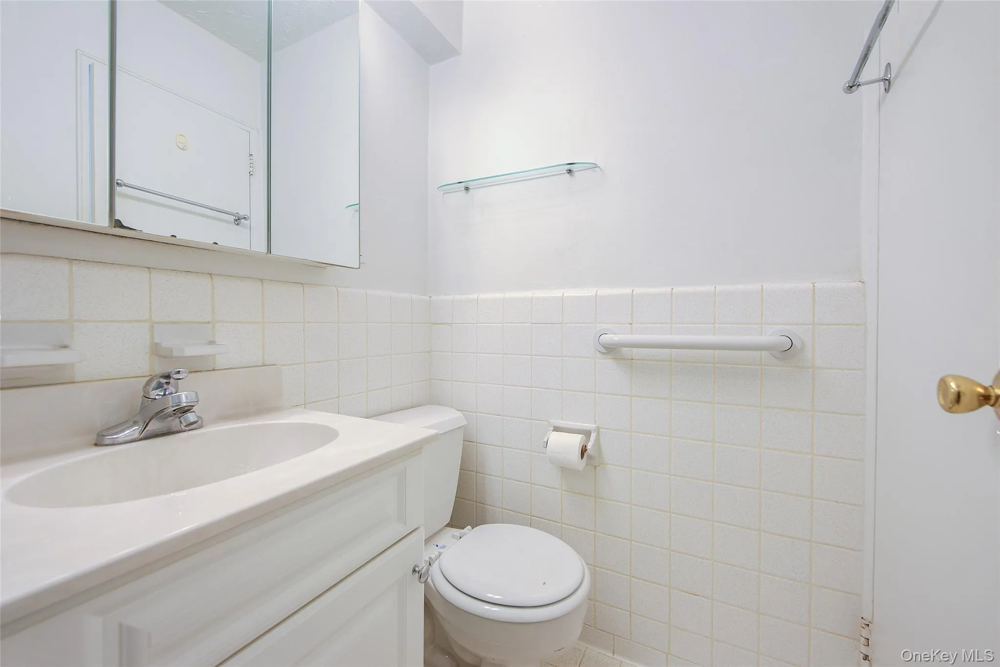 211-65 23rd Avenue, New York, NY, 3 Bedrooms Bedrooms, 5 Rooms Rooms,2 BathroomsBathrooms,Residential,For Rent,23rd,0,1031896 211-65 23rd Avenue, New York, NY, 3 Bedrooms Bedrooms, 5 Rooms Rooms,2 BathroomsBathrooms,Residential,For Rent,23rd,0,1031896