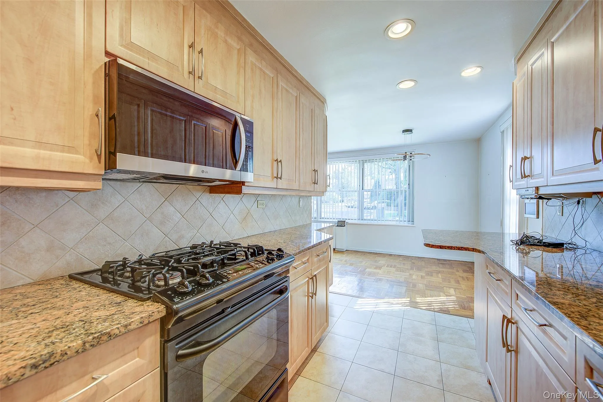 211-65 23rd Avenue, New York, NY, 3 Bedrooms Bedrooms, 5 Rooms Rooms,2 BathroomsBathrooms,Residential,For Rent,23rd,0,1031896 211-65 23rd Avenue, New York, NY, 3 Bedrooms Bedrooms, 5 Rooms Rooms,2 BathroomsBathrooms,Residential,For Rent,23rd,0,1031896