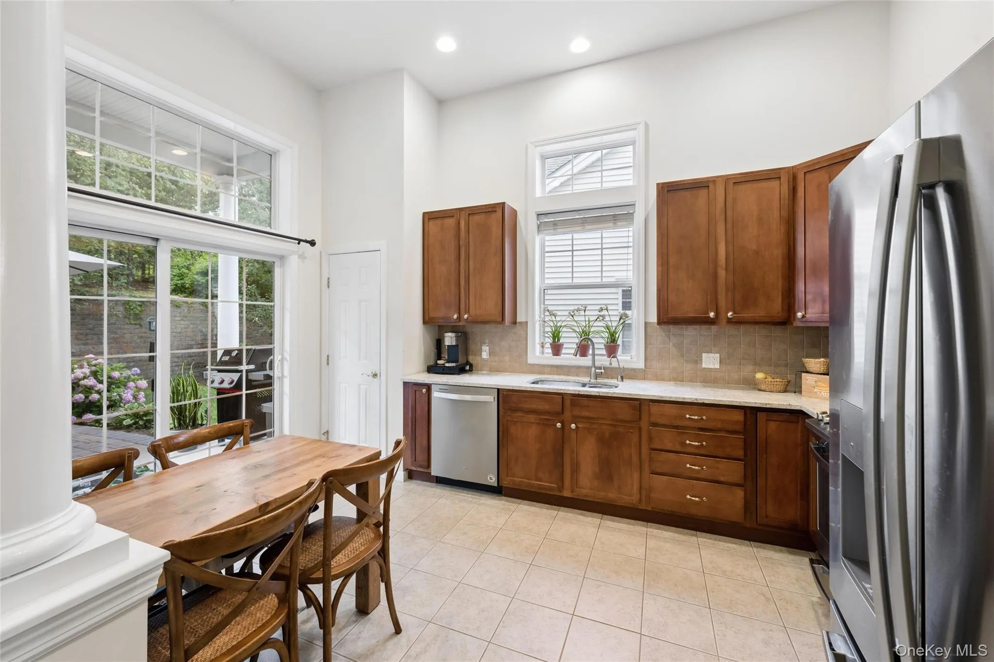 228 Sonata Court, Brookhaven, NY, 2 Bedrooms Bedrooms, 6 Rooms Rooms,2 BathroomsBathrooms,Residential Lease,For Rent,Sonata,0,1031899 228 Sonata Court, Brookhaven, NY, 2 Bedrooms Bedrooms, 6 Rooms Rooms,2 BathroomsBathrooms,Residential Lease,For Rent,Sonata,0,1031899
