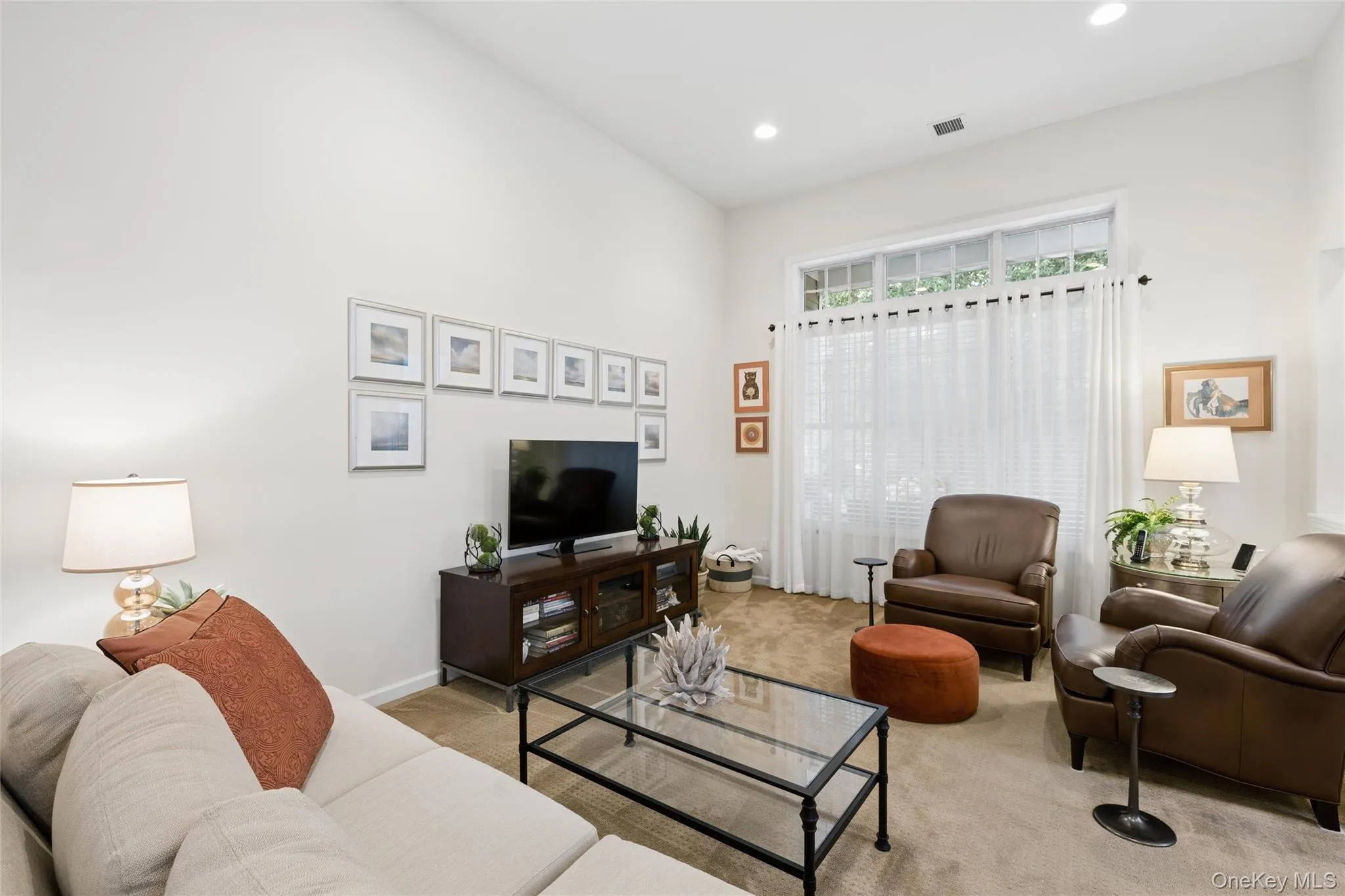 228 Sonata Court, Brookhaven, NY, 2 Bedrooms Bedrooms, 6 Rooms Rooms,2 BathroomsBathrooms,Residential Lease,For Rent,Sonata,0,1031899 228 Sonata Court, Brookhaven, NY, 2 Bedrooms Bedrooms, 6 Rooms Rooms,2 BathroomsBathrooms,Residential Lease,For Rent,Sonata,0,1031899