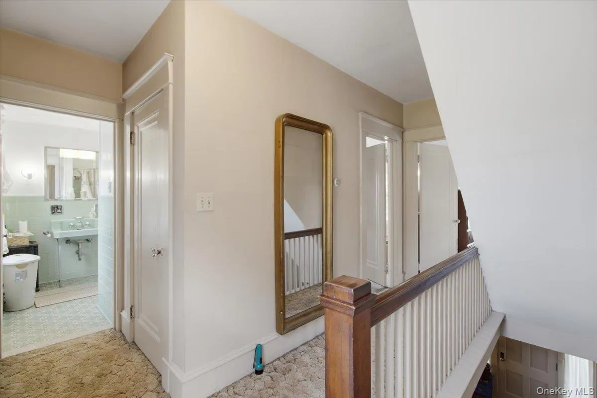 166 Spring Street, Catskill, NY, 3 Bedrooms Bedrooms, 9 Rooms Rooms,1 BathroomBathrooms,Residential,For Rent,Spring,0,1031901 166 Spring Street, Catskill, NY, 3 Bedrooms Bedrooms, 9 Rooms Rooms,1 BathroomBathrooms,Residential,For Rent,Spring,0,1031901