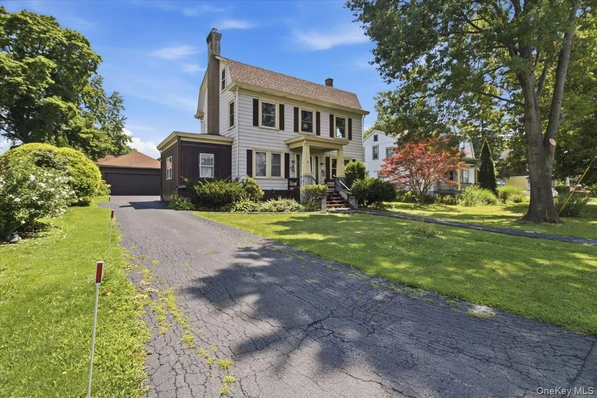 166 Spring Street, Catskill, NY, 3 Bedrooms Bedrooms, 9 Rooms Rooms,1 BathroomBathrooms,Residential,For Rent,Spring,0,1031901 166 Spring Street, Catskill, NY, 3 Bedrooms Bedrooms, 9 Rooms Rooms,1 BathroomBathrooms,Residential,For Rent,Spring,0,1031901
