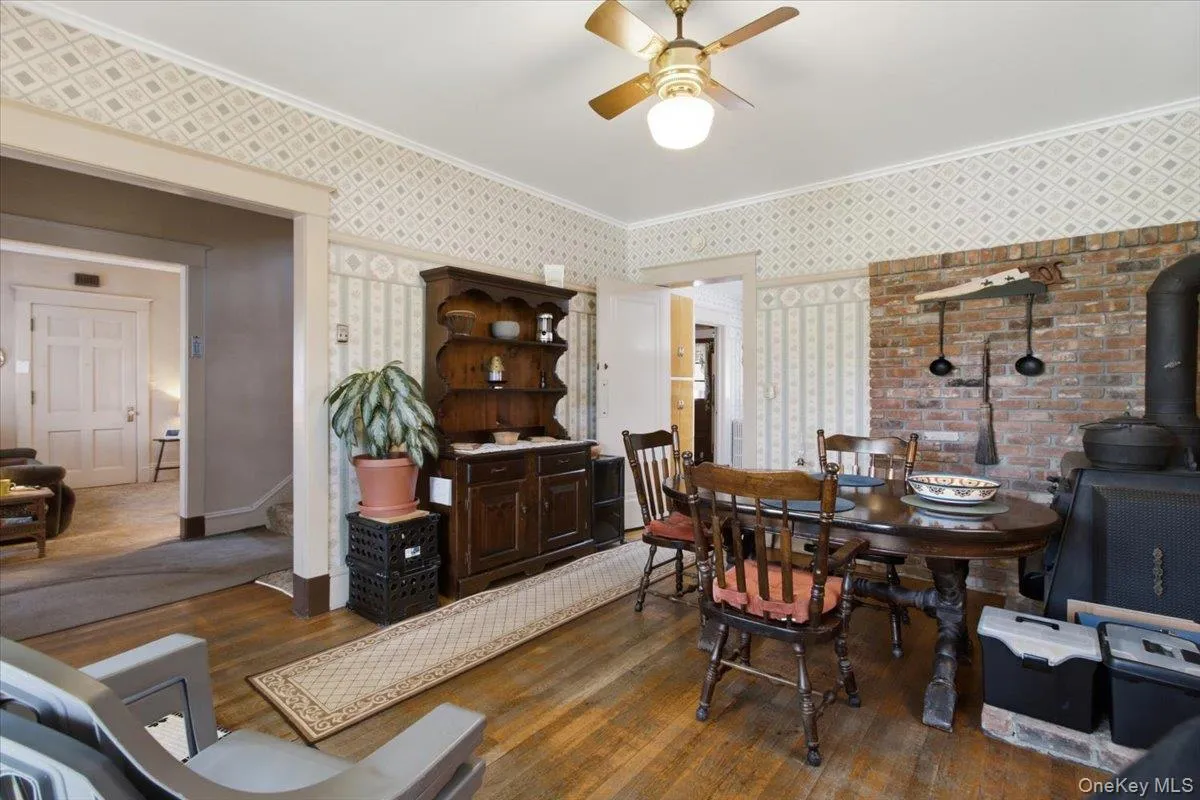 166 Spring Street, Catskill, NY, 3 Bedrooms Bedrooms, 9 Rooms Rooms,1 BathroomBathrooms,Residential,For Rent,Spring,0,1031901 166 Spring Street, Catskill, NY, 3 Bedrooms Bedrooms, 9 Rooms Rooms,1 BathroomBathrooms,Residential,For Rent,Spring,0,1031901