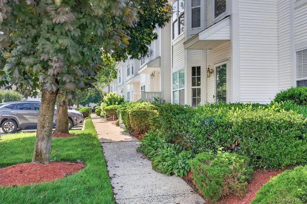 Trees line the sidewalk that lead to your new home! Trees line the sidewalk that lead to your new home!