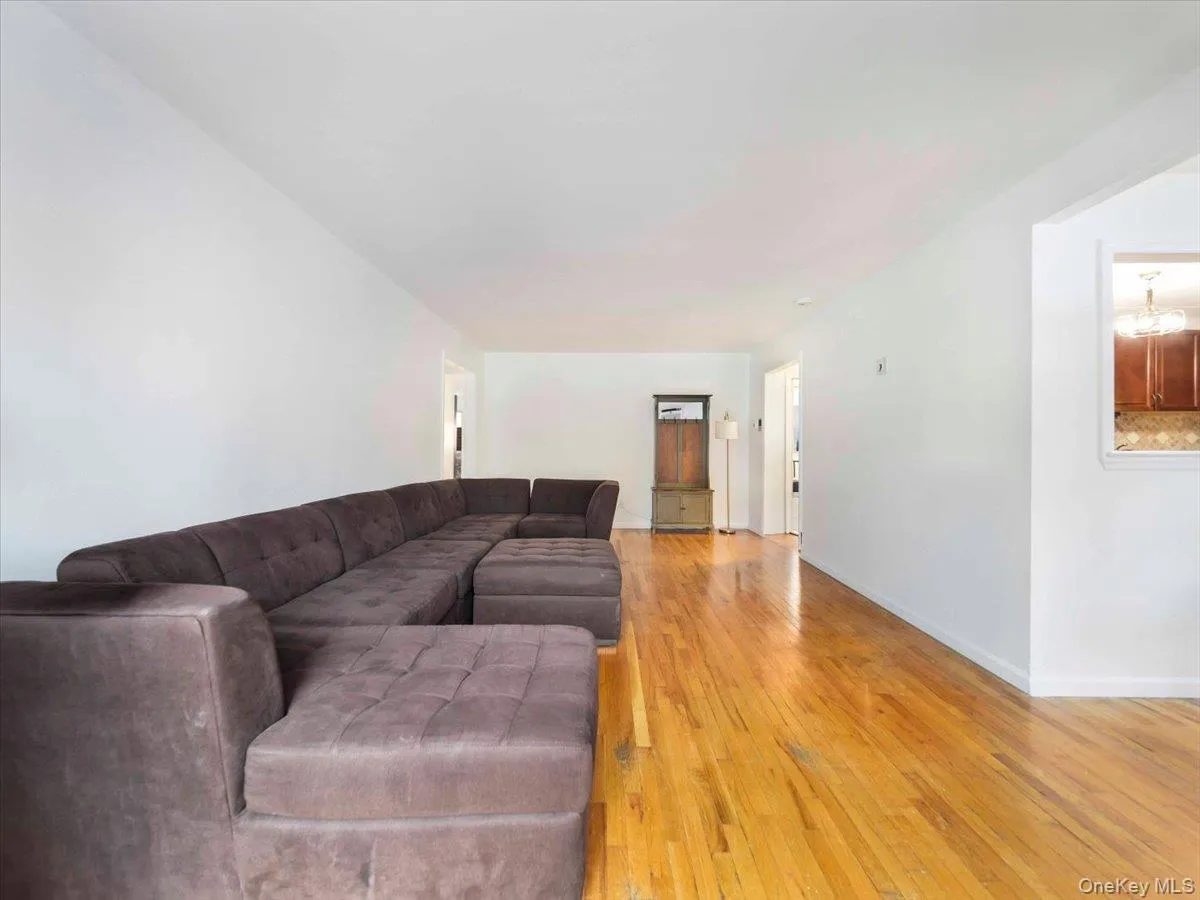 10 Brevoort Drive, Haverstraw, NY, 2 Bedrooms Bedrooms, 5 Rooms Rooms,2 BathroomsBathrooms,Residential,For Rent,Brevoort,0,1031917 10 Brevoort Drive, Haverstraw, NY, 2 Bedrooms Bedrooms, 5 Rooms Rooms,2 BathroomsBathrooms,Residential,For Rent,Brevoort,0,1031917