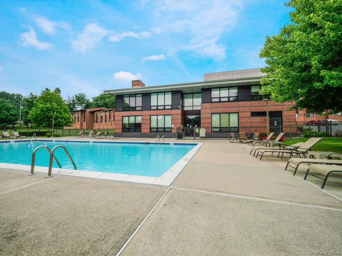 10 Brevoort Drive, Haverstraw, NY, 2 Bedrooms Bedrooms, 5 Rooms Rooms,2 BathroomsBathrooms,Residential,For Rent,Brevoort,0,1031917 10 Brevoort Drive, Haverstraw, NY, 2 Bedrooms Bedrooms, 5 Rooms Rooms,2 BathroomsBathrooms,Residential,For Rent,Brevoort,0,1031917