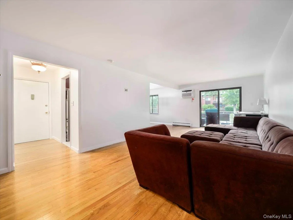 10 Brevoort Drive, Haverstraw, NY, 2 Bedrooms Bedrooms, 5 Rooms Rooms,2 BathroomsBathrooms,Residential,For Rent,Brevoort,0,1031917 10 Brevoort Drive, Haverstraw, NY, 2 Bedrooms Bedrooms, 5 Rooms Rooms,2 BathroomsBathrooms,Residential,For Rent,Brevoort,0,1031917