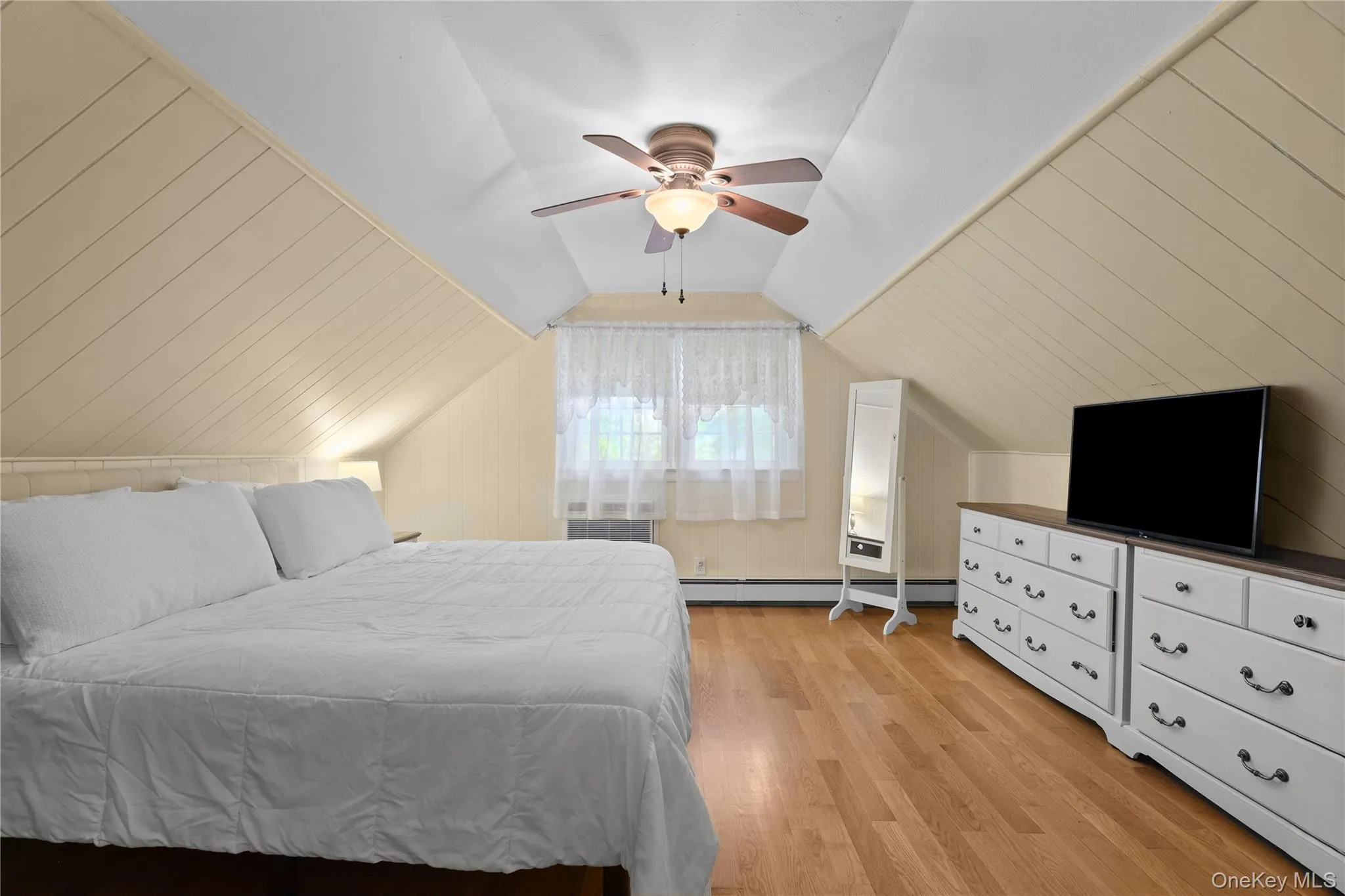 33 Nevins Road, Carmel, NY, 2 Bedrooms Bedrooms, 6 Rooms Rooms,2 BathroomsBathrooms,Residential,For Rent,Nevins,0,1031937 33 Nevins Road, Carmel, NY, 2 Bedrooms Bedrooms, 6 Rooms Rooms,2 BathroomsBathrooms,Residential,For Rent,Nevins,0,1031937