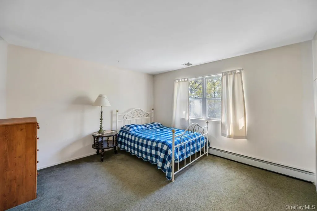 32 Prince Road, Brookhaven, NY, 5 Bedrooms Bedrooms, 11 Rooms Rooms,3 BathroomsBathrooms,Residential,For Rent,Prince,0,1031938 32 Prince Road, Brookhaven, NY, 5 Bedrooms Bedrooms, 11 Rooms Rooms,3 BathroomsBathrooms,Residential,For Rent,Prince,0,1031938