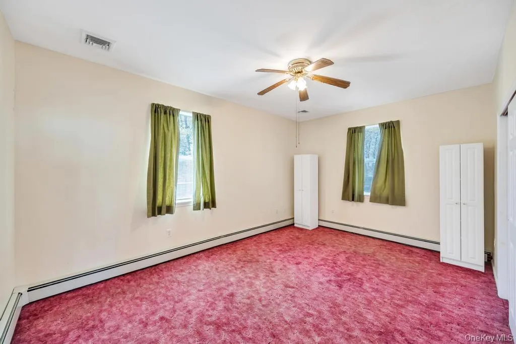 32 Prince Road, Brookhaven, NY, 5 Bedrooms Bedrooms, 11 Rooms Rooms,3 BathroomsBathrooms,Residential,For Rent,Prince,0,1031938 32 Prince Road, Brookhaven, NY, 5 Bedrooms Bedrooms, 11 Rooms Rooms,3 BathroomsBathrooms,Residential,For Rent,Prince,0,1031938