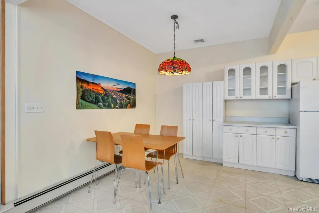 32 Prince Road, Brookhaven, NY, 5 Bedrooms Bedrooms, 11 Rooms Rooms,3 BathroomsBathrooms,Residential,For Rent,Prince,0,1031938 32 Prince Road, Brookhaven, NY, 5 Bedrooms Bedrooms, 11 Rooms Rooms,3 BathroomsBathrooms,Residential,For Rent,Prince,0,1031938