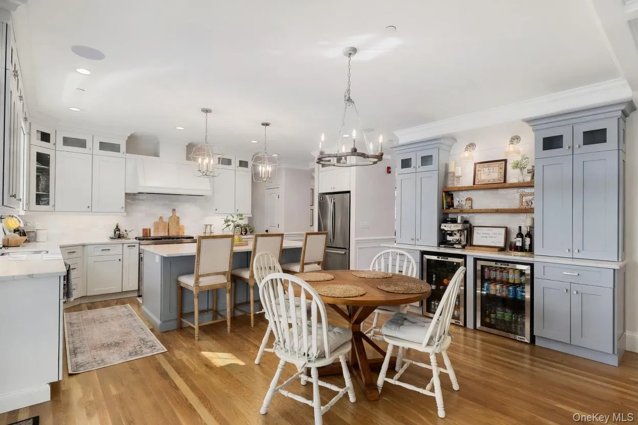 00 Worth Place, Mount Pleasant, NY, 4 Bedrooms Bedrooms, 11 Rooms Rooms,2 BathroomsBathrooms,Residential,For Rent,Worth,0,1031941 00 Worth Place, Mount Pleasant, NY, 4 Bedrooms Bedrooms, 11 Rooms Rooms,2 BathroomsBathrooms,Residential,For Rent,Worth,0,1031941