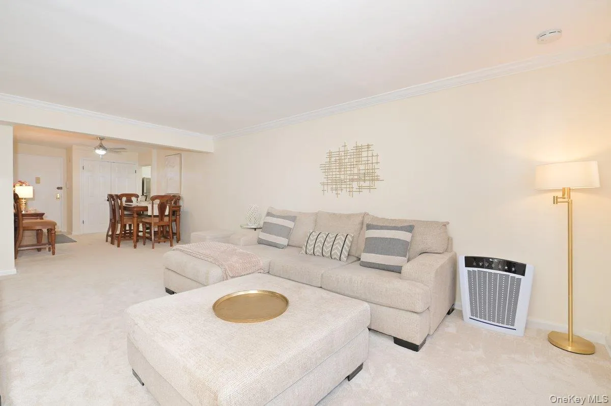 4 Birchwood Court, Hempstead, NY, 1 Bedroom Bedrooms, 4 Rooms Rooms,1 BathroomBathrooms,Residential,For Rent,Birchwood,0,1031944 4 Birchwood Court, Hempstead, NY, 1 Bedroom Bedrooms, 4 Rooms Rooms,1 BathroomBathrooms,Residential,For Rent,Birchwood,0,1031944