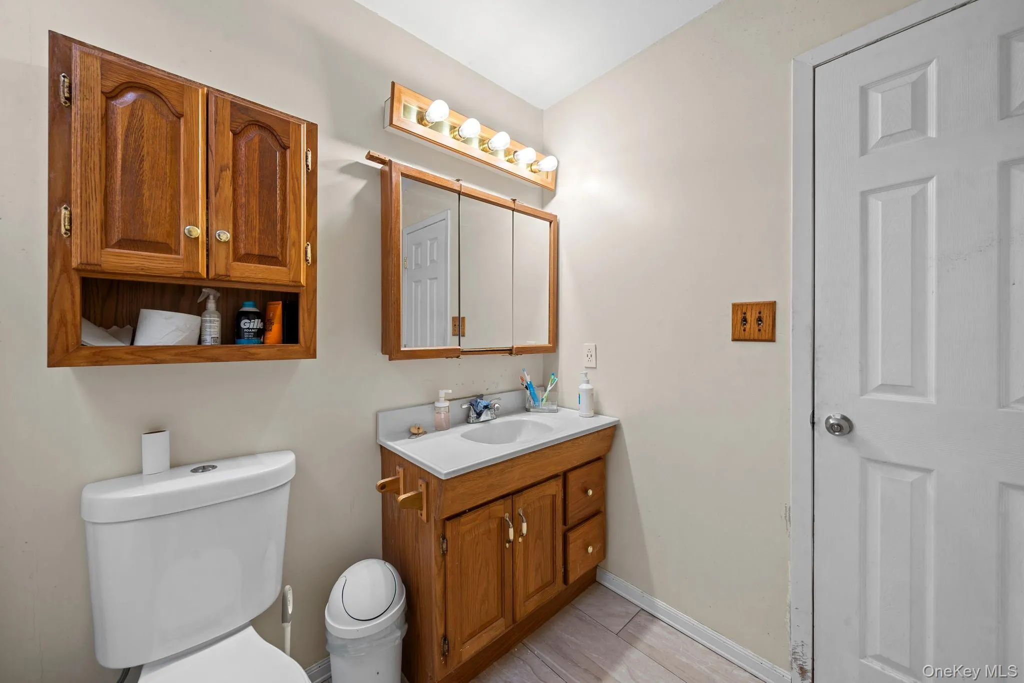 7 Sprat Street, Brookhaven, NY, 3 Bedrooms Bedrooms, 10 Rooms Rooms,1 BathroomBathrooms,Residential,For Rent,Sprat,0,1031946 7 Sprat Street, Brookhaven, NY, 3 Bedrooms Bedrooms, 10 Rooms Rooms,1 BathroomBathrooms,Residential,For Rent,Sprat,0,1031946