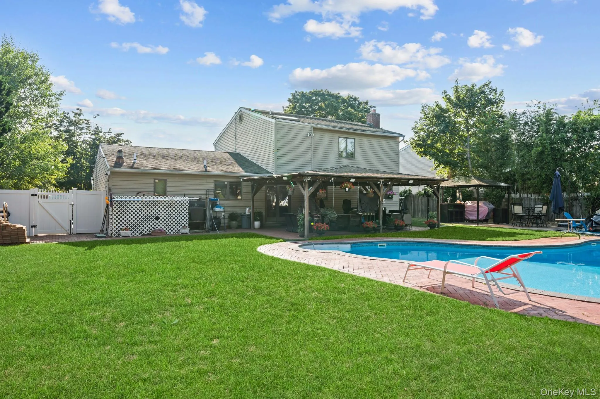 7 Sprat Street, Brookhaven, NY, 3 Bedrooms Bedrooms, 10 Rooms Rooms,1 BathroomBathrooms,Residential,For Rent,Sprat,0,1031946 7 Sprat Street, Brookhaven, NY, 3 Bedrooms Bedrooms, 10 Rooms Rooms,1 BathroomBathrooms,Residential,For Rent,Sprat,0,1031946