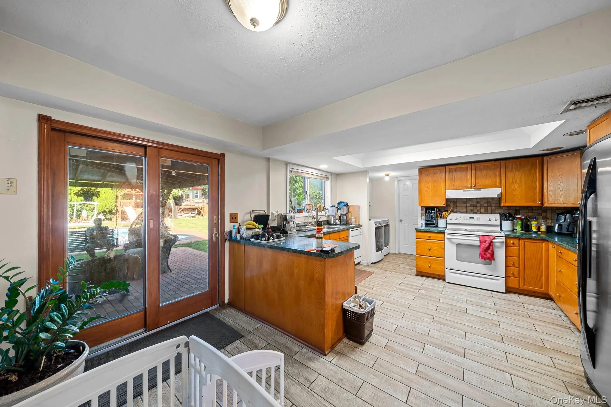 7 Sprat Street, Brookhaven, NY, 3 Bedrooms Bedrooms, 10 Rooms Rooms,1 BathroomBathrooms,Residential,For Rent,Sprat,0,1031946 7 Sprat Street, Brookhaven, NY, 3 Bedrooms Bedrooms, 10 Rooms Rooms,1 BathroomBathrooms,Residential,For Rent,Sprat,0,1031946