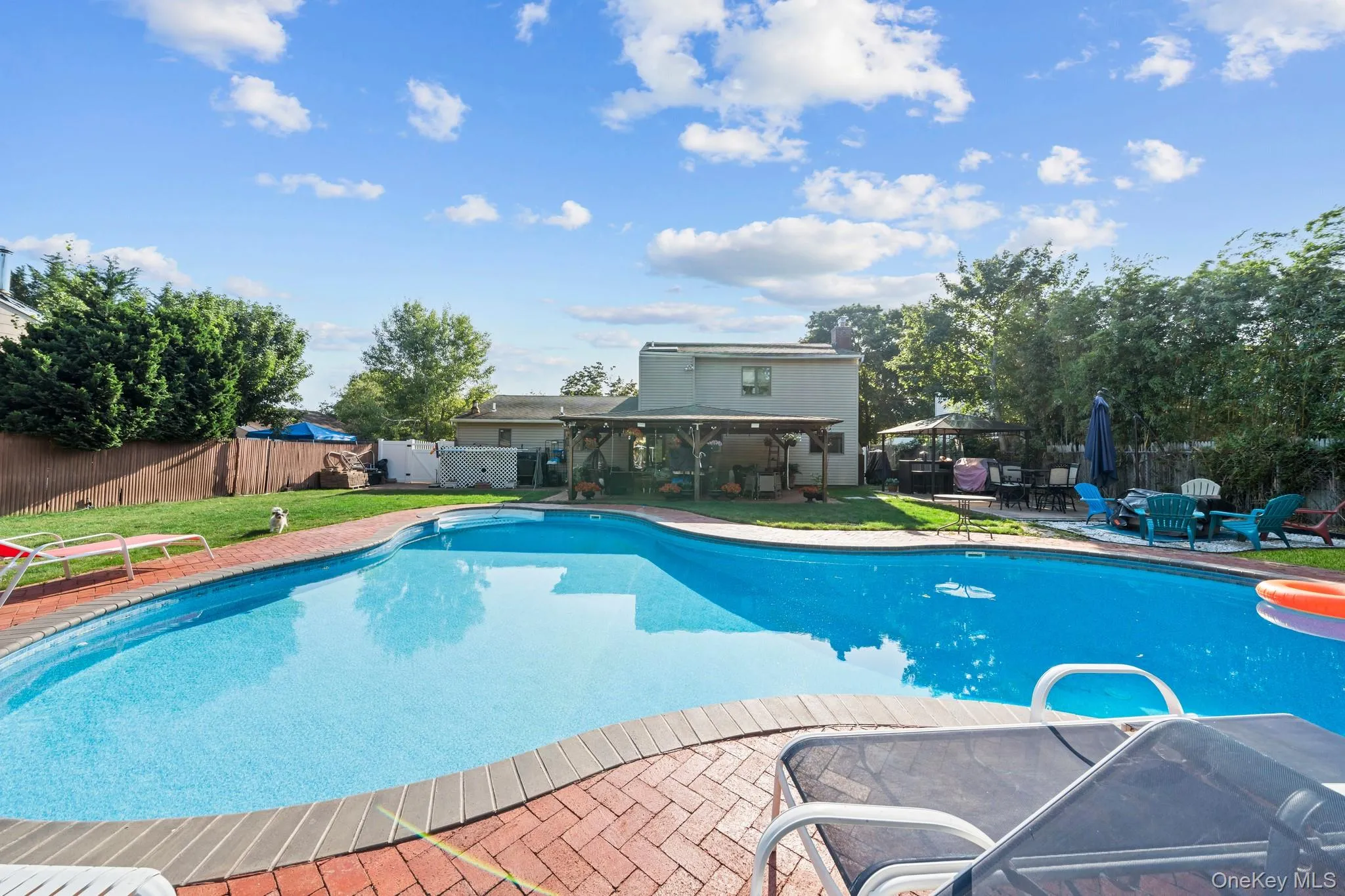 7 Sprat Street, Brookhaven, NY, 3 Bedrooms Bedrooms, 10 Rooms Rooms,1 BathroomBathrooms,Residential,For Rent,Sprat,0,1031946 7 Sprat Street, Brookhaven, NY, 3 Bedrooms Bedrooms, 10 Rooms Rooms,1 BathroomBathrooms,Residential,For Rent,Sprat,0,1031946