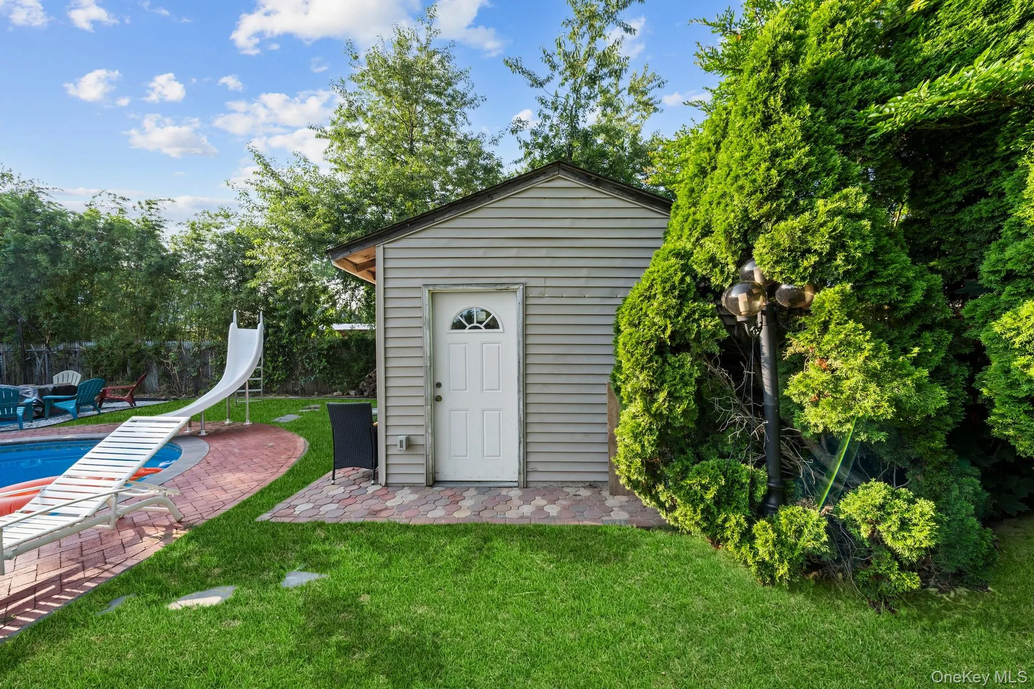 7 Sprat Street, Brookhaven, NY, 3 Bedrooms Bedrooms, 10 Rooms Rooms,1 BathroomBathrooms,Residential,For Rent,Sprat,0,1031946 7 Sprat Street, Brookhaven, NY, 3 Bedrooms Bedrooms, 10 Rooms Rooms,1 BathroomBathrooms,Residential,For Rent,Sprat,0,1031946