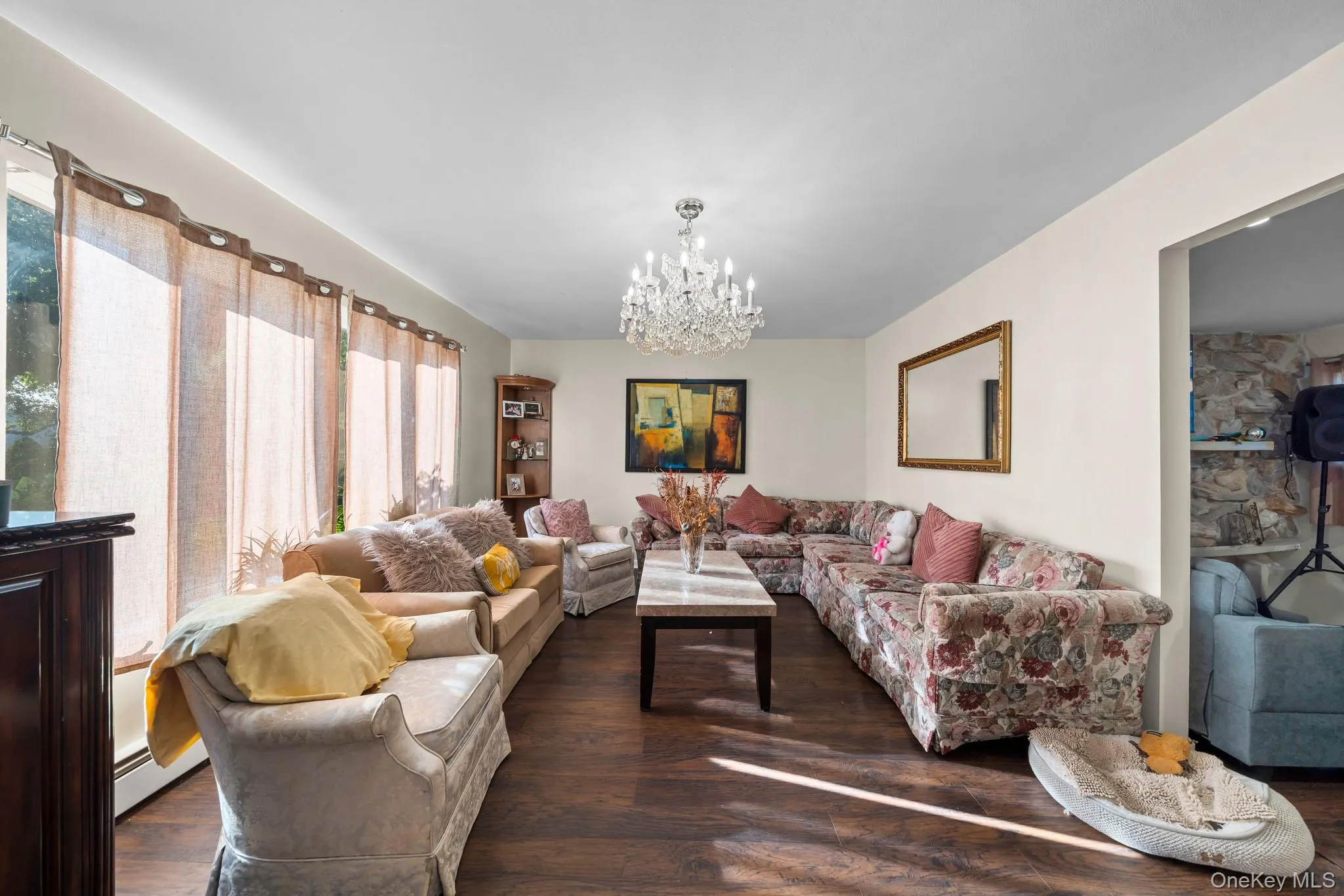 7 Sprat Street, Brookhaven, NY, 3 Bedrooms Bedrooms, 10 Rooms Rooms,1 BathroomBathrooms,Residential,For Rent,Sprat,0,1031946 7 Sprat Street, Brookhaven, NY, 3 Bedrooms Bedrooms, 10 Rooms Rooms,1 BathroomBathrooms,Residential,For Rent,Sprat,0,1031946