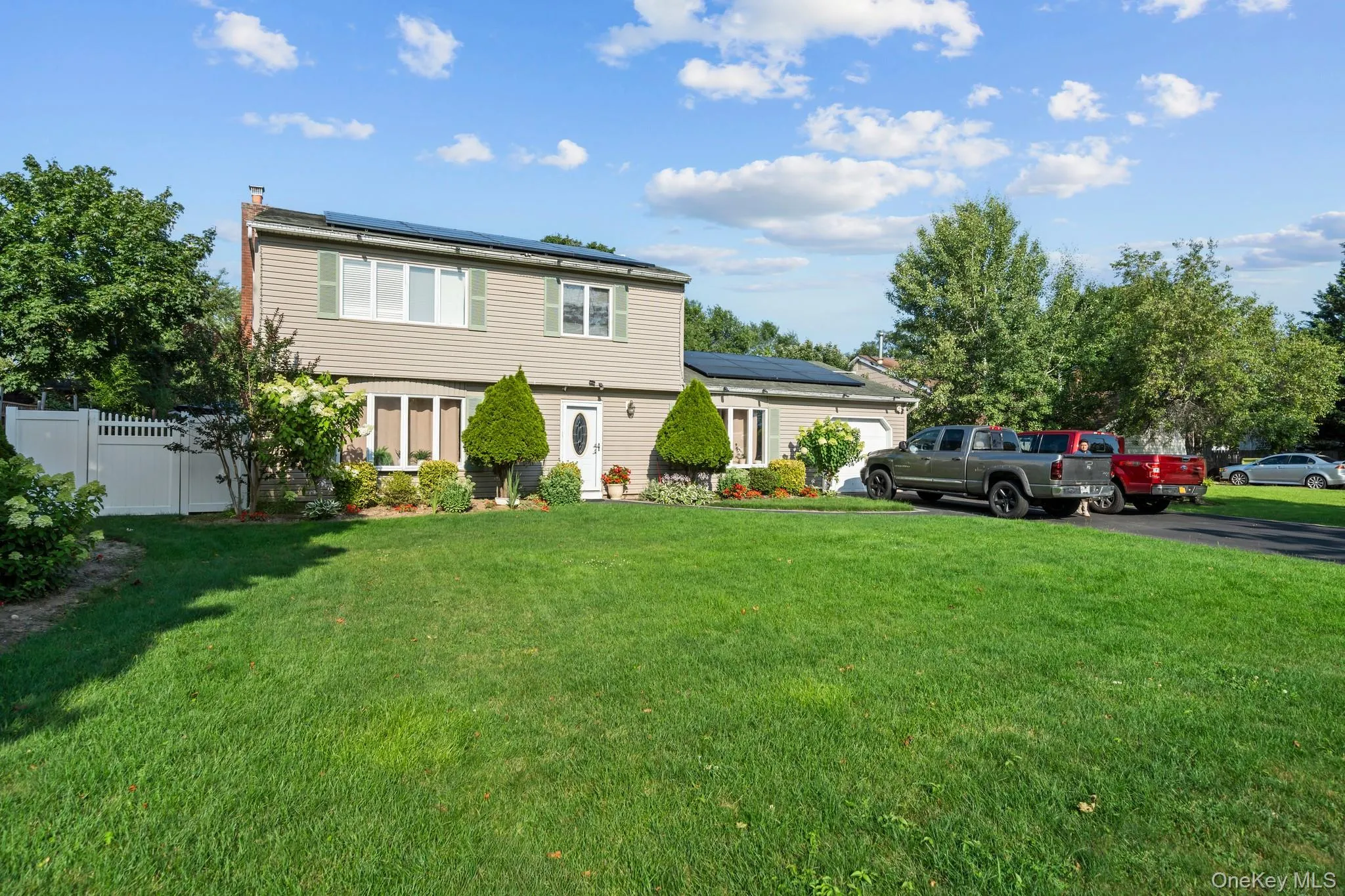 7 Sprat Street, Brookhaven, NY, 3 Bedrooms Bedrooms, 10 Rooms Rooms,1 BathroomBathrooms,Residential,For Rent,Sprat,0,1031946 7 Sprat Street, Brookhaven, NY, 3 Bedrooms Bedrooms, 10 Rooms Rooms,1 BathroomBathrooms,Residential,For Rent,Sprat,0,1031946