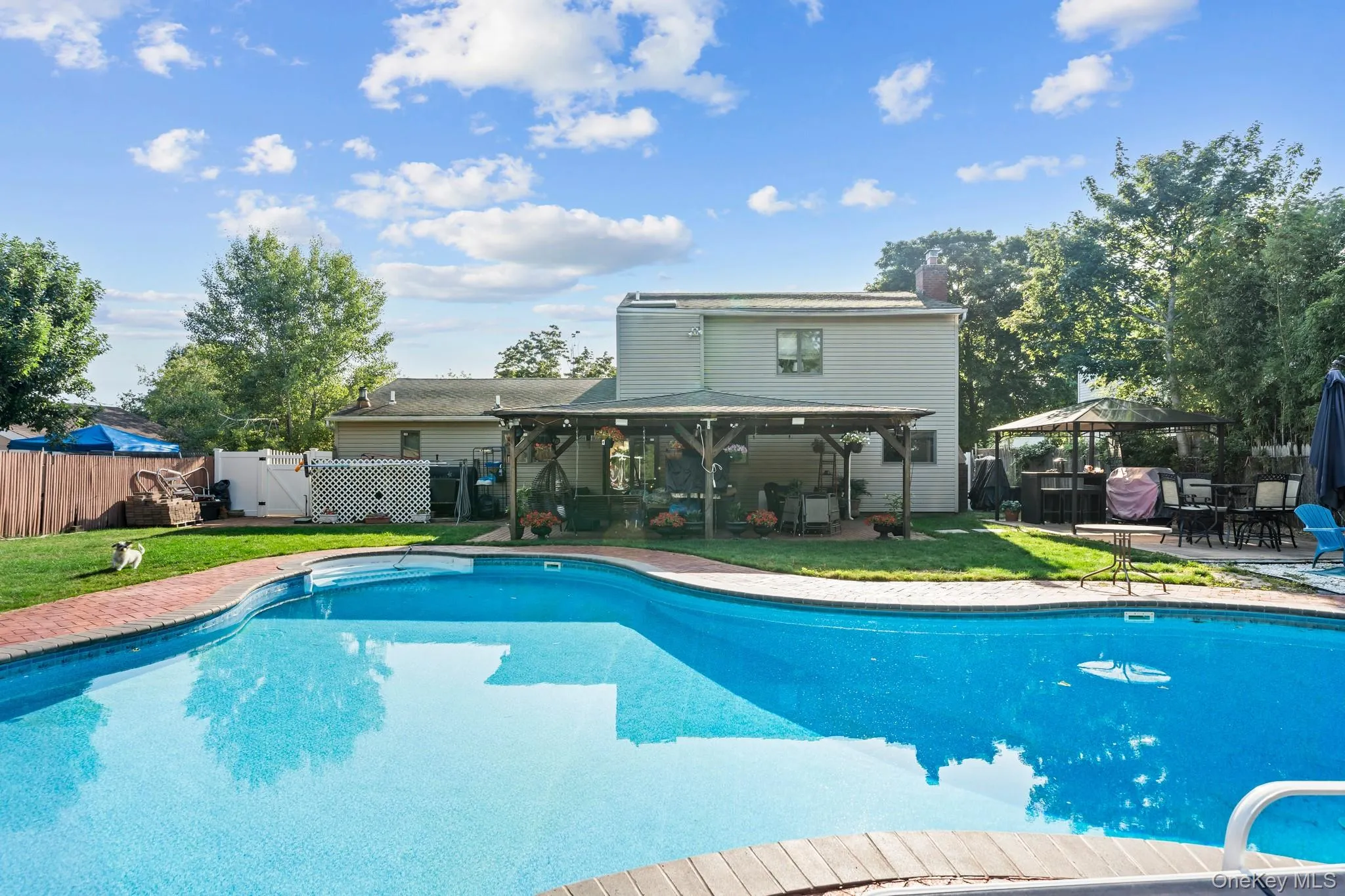 7 Sprat Street, Brookhaven, NY, 3 Bedrooms Bedrooms, 10 Rooms Rooms,1 BathroomBathrooms,Residential,For Rent,Sprat,0,1031946 7 Sprat Street, Brookhaven, NY, 3 Bedrooms Bedrooms, 10 Rooms Rooms,1 BathroomBathrooms,Residential,For Rent,Sprat,0,1031946