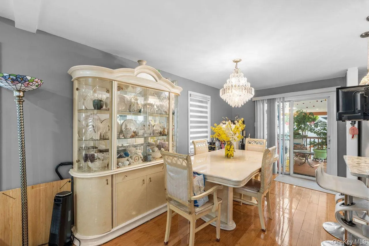 9446 214th Place, New York, NY, 4 Bedrooms Bedrooms, 9 Rooms Rooms,1 BathroomBathrooms,Residential,For Rent,214th,0,1031948 9446 214th Place, New York, NY, 4 Bedrooms Bedrooms, 9 Rooms Rooms,1 BathroomBathrooms,Residential,For Rent,214th,0,1031948