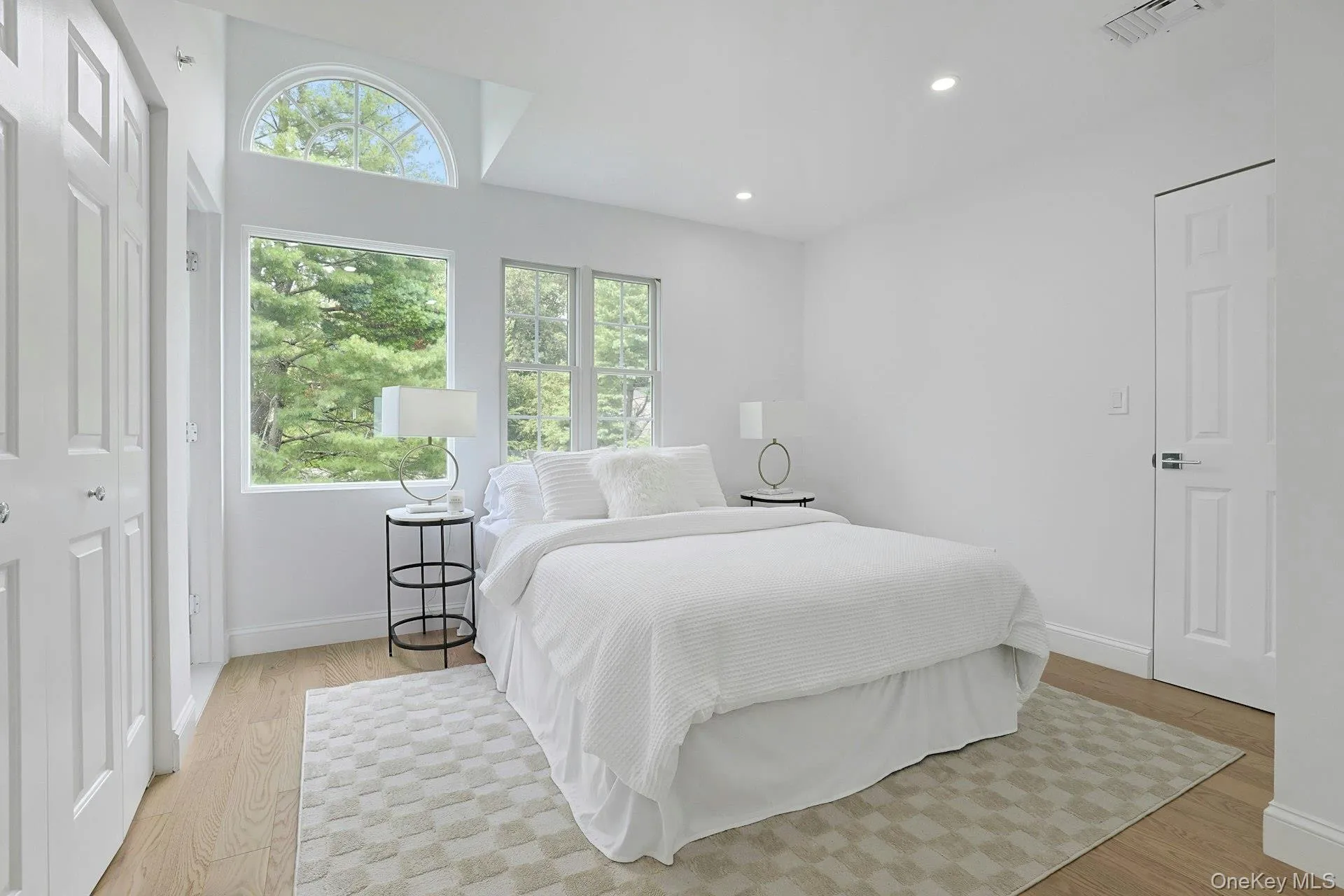Guest Bedroom with new hardwood floors Guest Bedroom with new hardwood floors