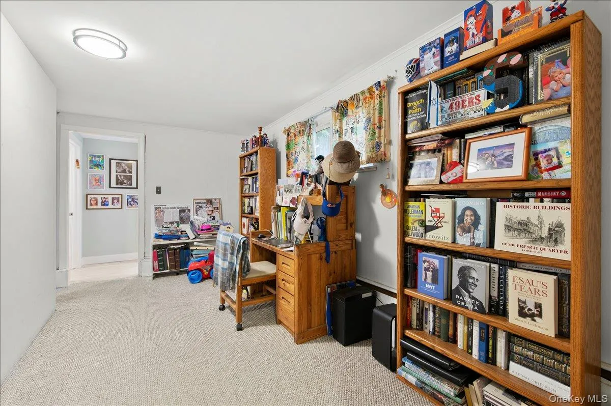 5th Bedroom/Office/Playroom 5th Bedroom/Office/Playroom