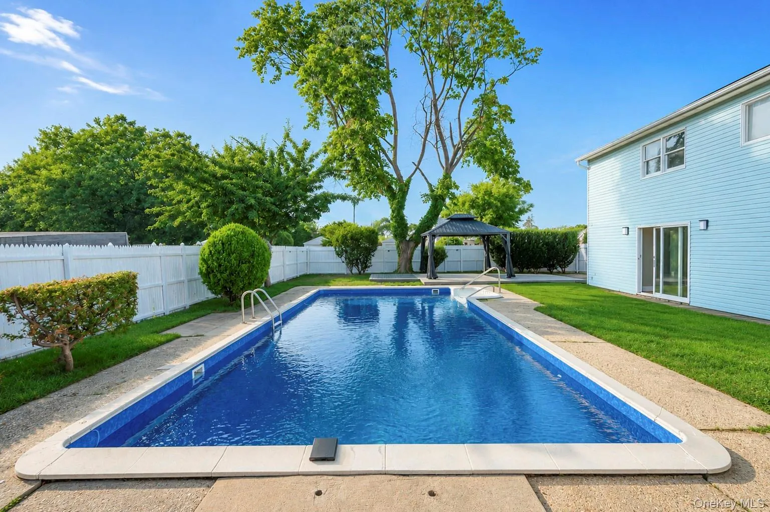 46 Stone Lane, Hempstead, NY, 4 Bedrooms Bedrooms, 9 Rooms Rooms,2 BathroomsBathrooms,Residential,For Rent,Stone,0,1031957 46 Stone Lane, Hempstead, NY, 4 Bedrooms Bedrooms, 9 Rooms Rooms,2 BathroomsBathrooms,Residential,For Rent,Stone,0,1031957