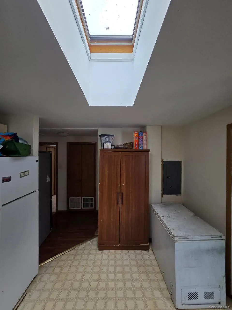 69 Dogwood Lane, Brookhaven, NY, 2 Bedrooms Bedrooms, 6 Rooms Rooms,2 BathroomsBathrooms,Residential,For Rent,Dogwood,0,1031960 69 Dogwood Lane, Brookhaven, NY, 2 Bedrooms Bedrooms, 6 Rooms Rooms,2 BathroomsBathrooms,Residential,For Rent,Dogwood,0,1031960