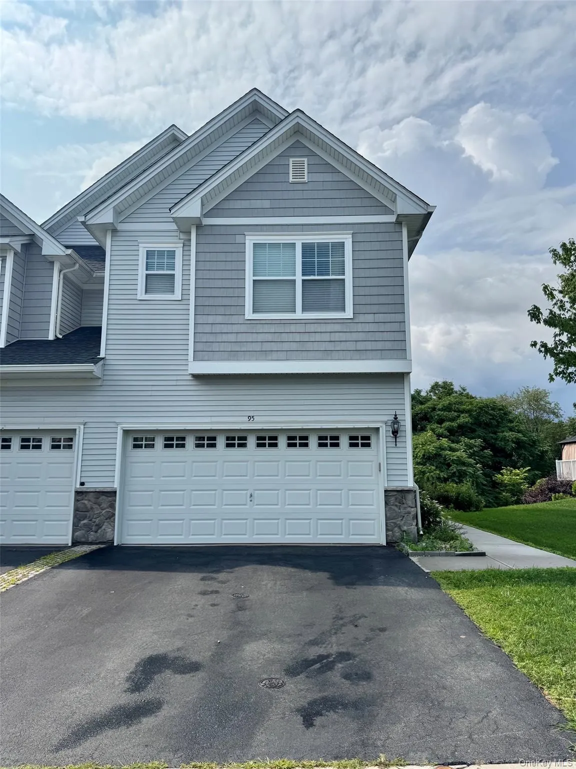 95 Meadow View Drive, Wallkill, NY, 3 Bedrooms Bedrooms, 10 Rooms Rooms,3 BathroomsBathrooms,Residential Lease,For Rent,Meadow View,0,1031964 95 Meadow View Drive, Wallkill, NY, 3 Bedrooms Bedrooms, 10 Rooms Rooms,3 BathroomsBathrooms,Residential Lease,For Rent,Meadow View,0,1031964