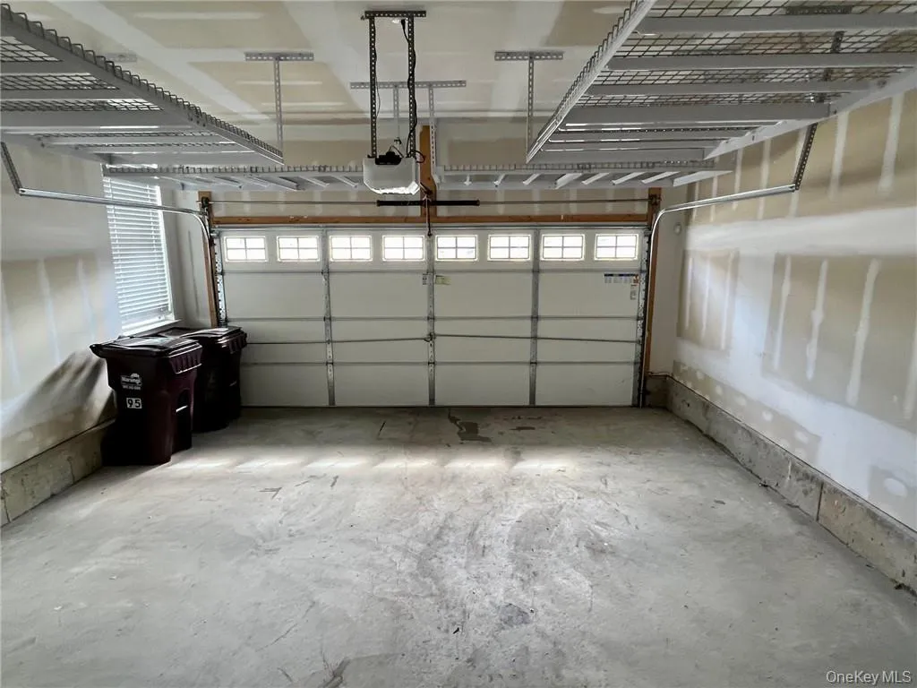 95 Meadow View Drive, Wallkill, NY, 3 Bedrooms Bedrooms, 10 Rooms Rooms,3 BathroomsBathrooms,Residential Lease,For Rent,Meadow View,0,1031964 95 Meadow View Drive, Wallkill, NY, 3 Bedrooms Bedrooms, 10 Rooms Rooms,3 BathroomsBathrooms,Residential Lease,For Rent,Meadow View,0,1031964