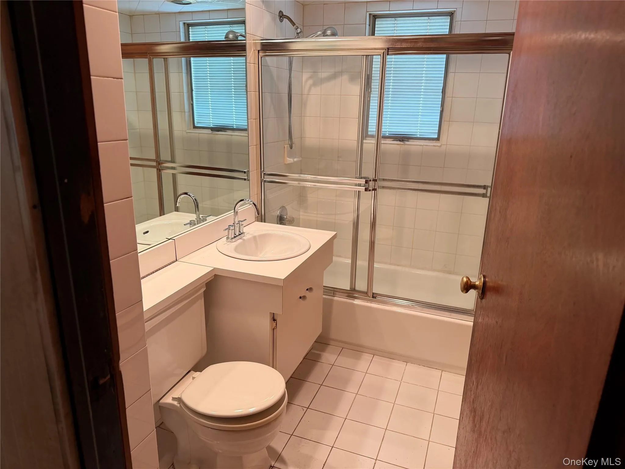 30 Bayview Avenue, Islip, NY, 3 Bedrooms Bedrooms, 7 Rooms Rooms,1 BathroomBathrooms,Residential,For Rent,Bayview,0,1031965 30 Bayview Avenue, Islip, NY, 3 Bedrooms Bedrooms, 7 Rooms Rooms,1 BathroomBathrooms,Residential,For Rent,Bayview,0,1031965