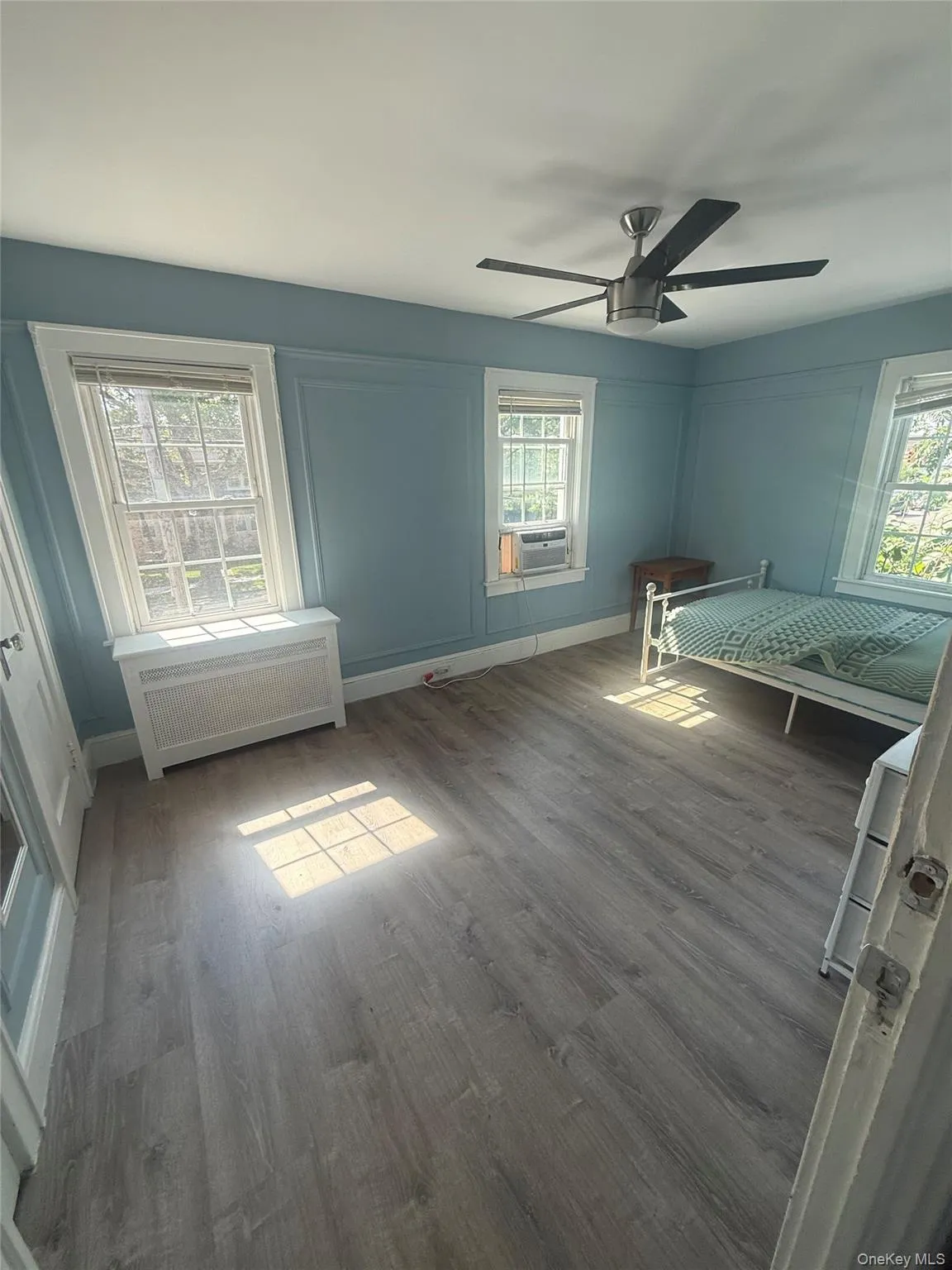 8474 Homelawn Street, New York, NY, 6 Bedrooms Bedrooms, 13 Rooms Rooms,2 BathroomsBathrooms,Residential,For Rent,Homelawn,0,1031978 8474 Homelawn Street, New York, NY, 6 Bedrooms Bedrooms, 13 Rooms Rooms,2 BathroomsBathrooms,Residential,For Rent,Homelawn,0,1031978